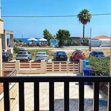 La Luxury Hotel de apartamente Ierissos