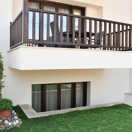 La Luxury 3* Иериссос