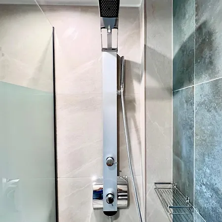 Ξενοδοχείο με διαμερίσματα La Luxury