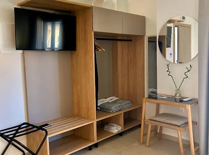 La Luxury מלון דירות 3*