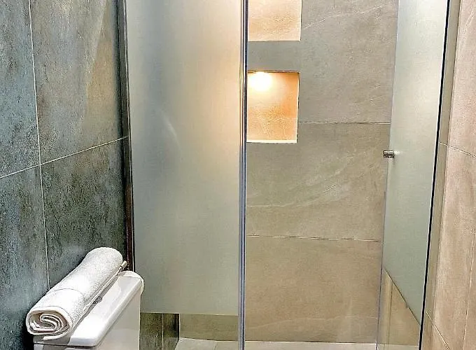 La Luxury 3*