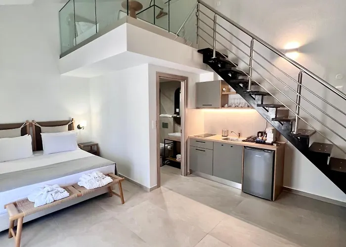 La Luxury 3*